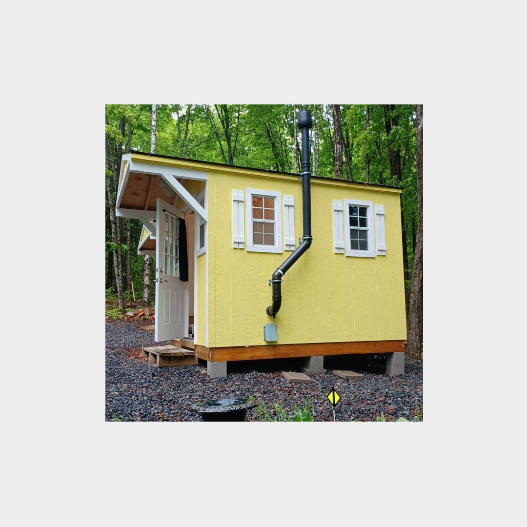 1 Meter Straight Black Pipe With Wall Mount Clamp - Image 2